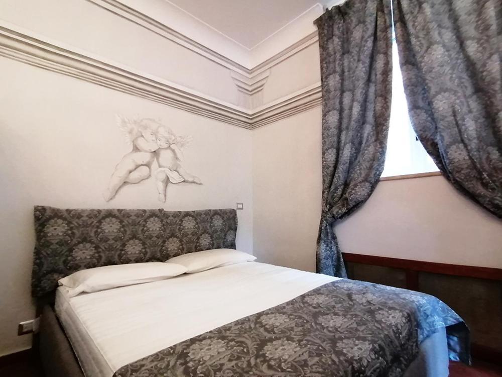 Domus Almapetra Ai Fori Imperiali Apartment Rome Bagian luar foto